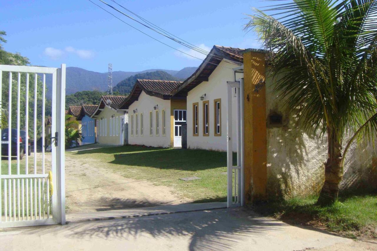 Casa Condominio 250M Praia Maranduba Wifi Churrasqueira 乌巴图巴 外观 照片