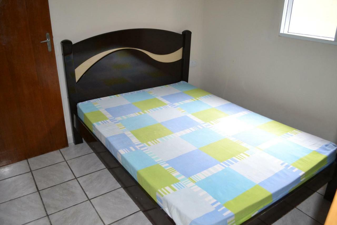 Casa Condominio 250M Praia Maranduba Wifi Churrasqueira 乌巴图巴 外观 照片